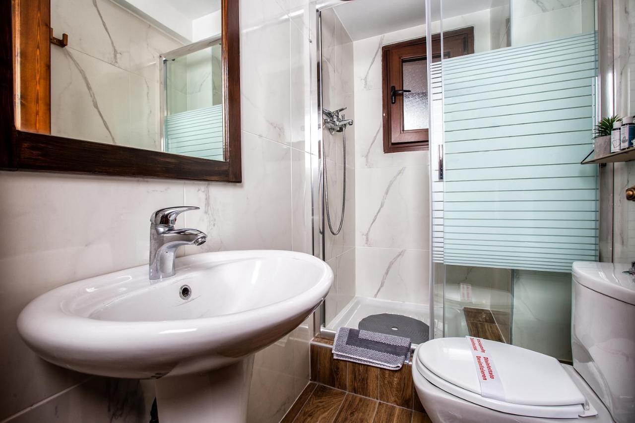 La Noi Guesthouse ซามารินา ภายนอก รูปภาพ
