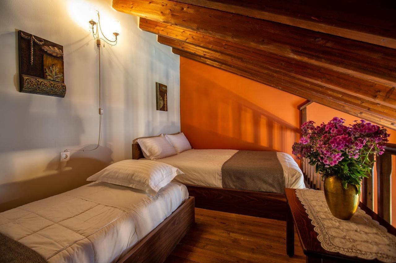 La Noi Guesthouse ซามารินา ภายนอก รูปภาพ