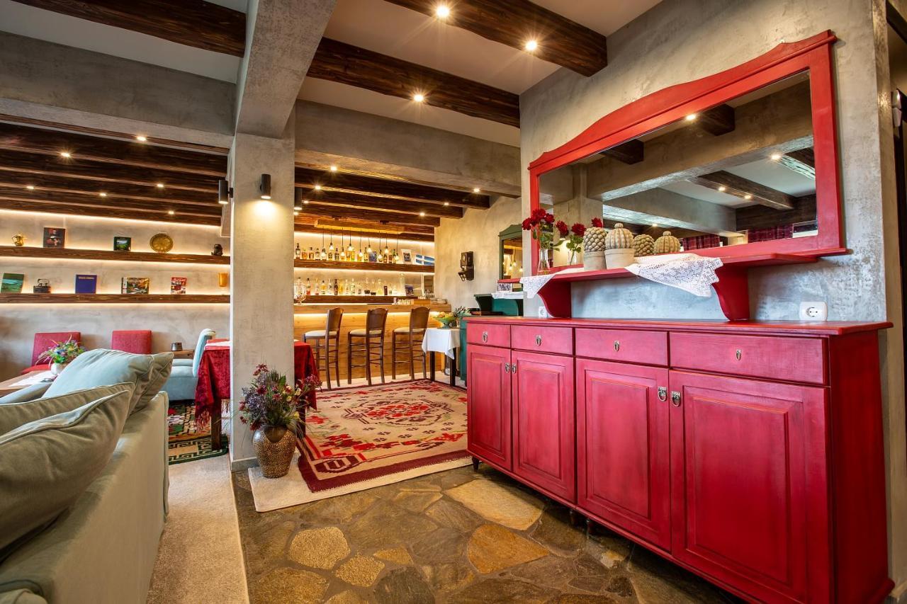 La Noi Guesthouse ซามารินา ภายนอก รูปภาพ