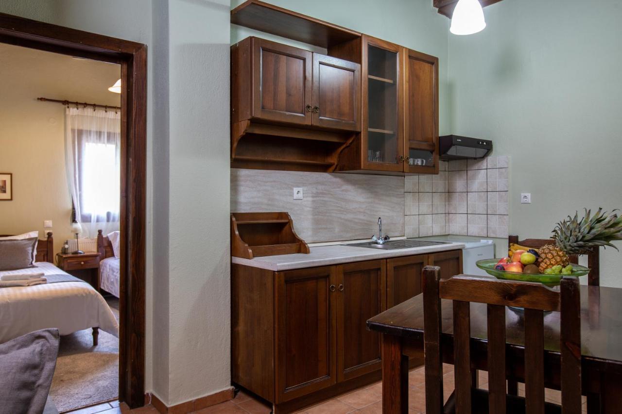 La Noi Guesthouse ซามารินา ภายนอก รูปภาพ